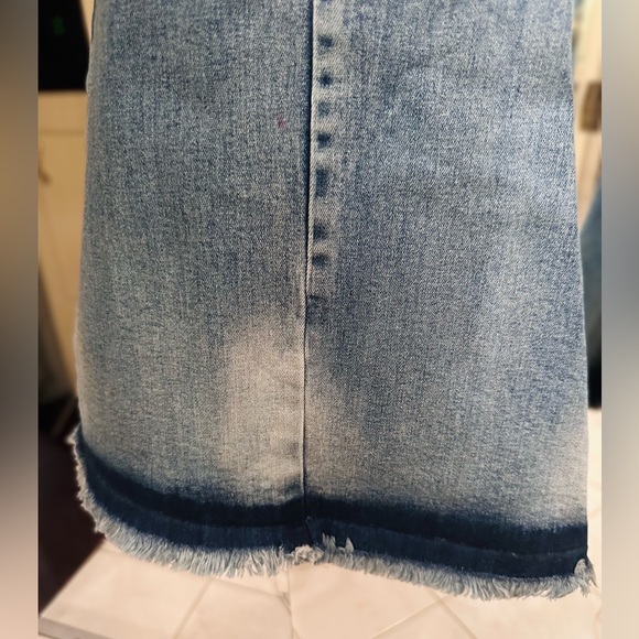One Teaspoon Distressed Extreme Flares - Picture 10 of 10